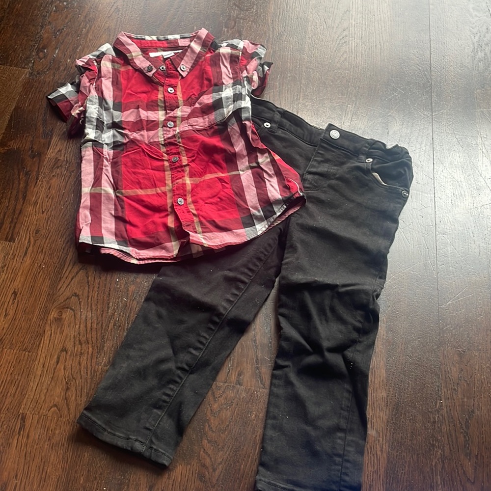 Burberry outfit